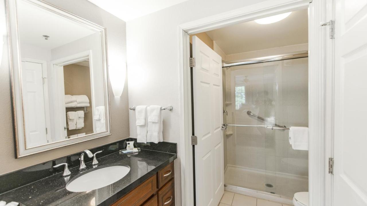 Staybridge Suites Wilmington East By Ihg מראה חיצוני תמונה