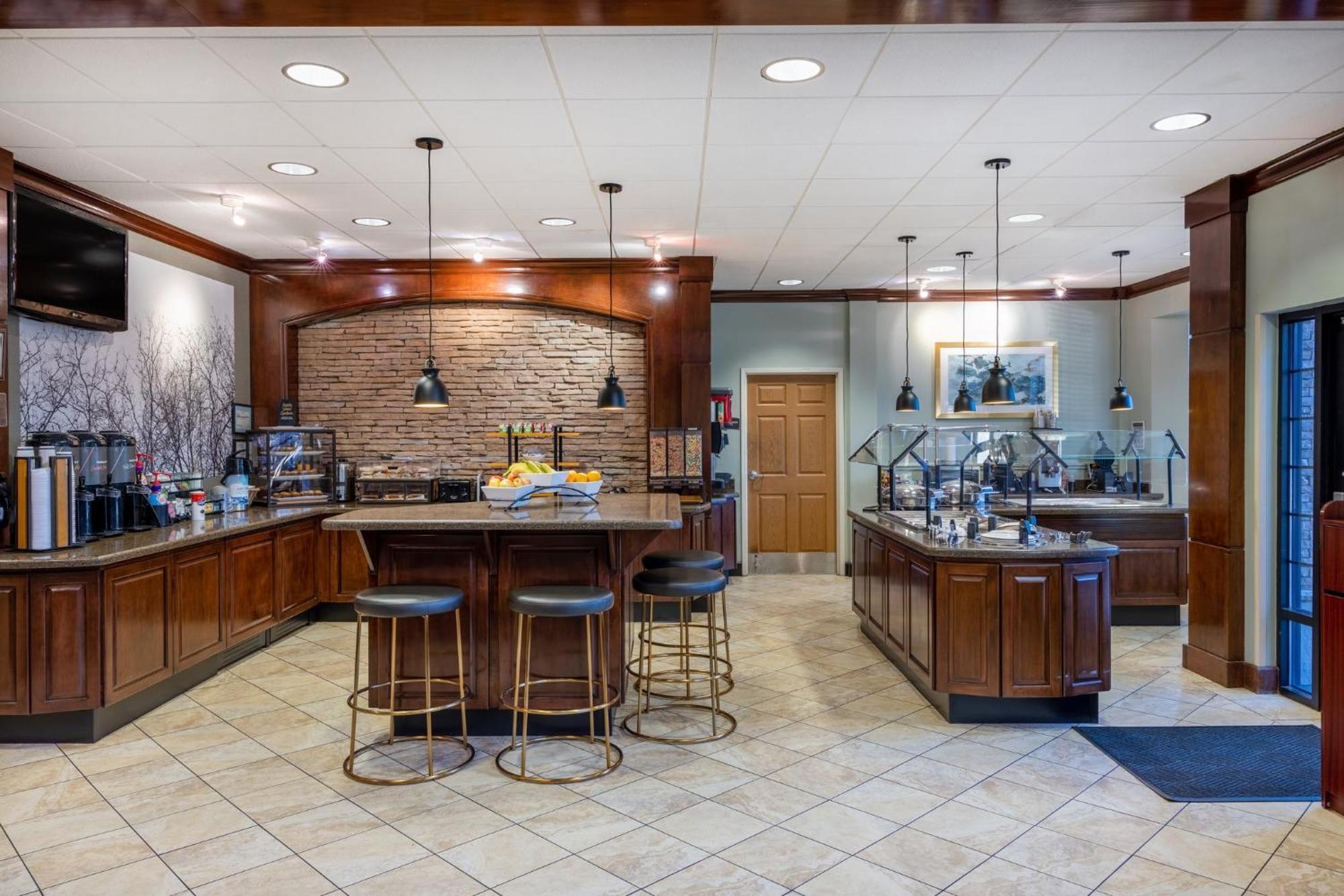 Staybridge Suites Wilmington East By Ihg מראה חיצוני תמונה