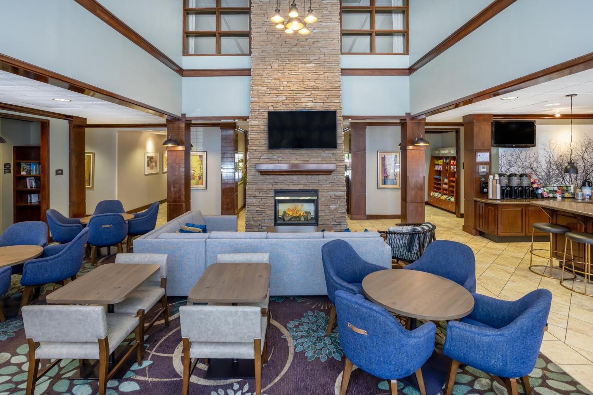 Staybridge Suites Wilmington East By Ihg מראה חיצוני תמונה
